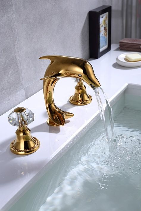 Bathroom Sink Design, Nautical Bathroom, Nautical Bathroom Decor, Nautical Bathrooms, Gold Digger, Design Management, Sink Design, Hotel Bathroom, Teen Bedroom Decor