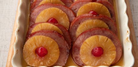 Spring Potluck, Boneless Ham Recipe, Glazed Pineapple, Spring Dinner Recipes, Ree Drummond Recipes, Pineapple Ham, Glazed Ham, Ham Recipe, Easter Dinner Recipes