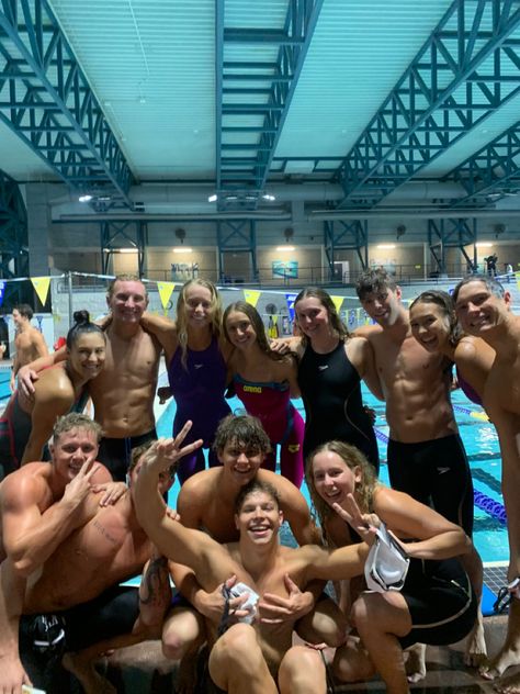 College Swim Team, High School Swim Team Aesthetic, Swimming Team Aesthetic, Swimming Competition Aesthetic, Sports Team Aesthetic, Sport Astetic, Swimming Sport Aesthetic, College Athlete Aesthetic, Swim Meet Aesthetic