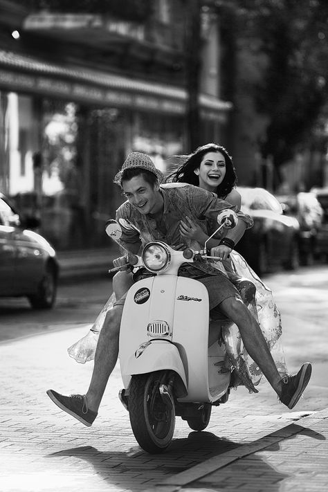 I would purchase a Vespa to get around town and pick up supplies. Need a basket or something for groceries. But heck l could go to the general store every day. Vespa Tattoo, Fotografi Vintage, Antony Morato, White Photography, Couple Pictures, Black And White Photography, Couple Photography, Vintage Photos, The Back