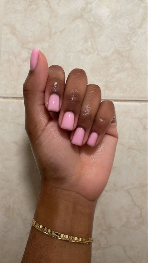 Chic Square Nails, Pink Gel Nails Natural, Pink Natural Nails Gel, Short Square Acrylic Nails Summer 2024, Short Nude Nail Designs, Short Holiday Nails Summer, Gel Overlay Nails Natural Short, Pastel Short Nails, Neutral Short Nails