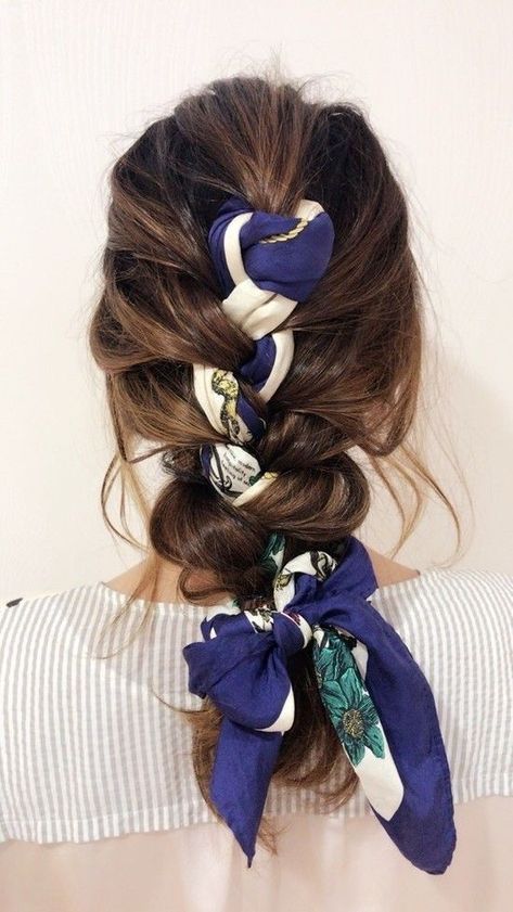 Hair Scarf Woven Into A Braid Curly Hair Trends, Braided Scarf, Braid Inspiration, Makeup Tip, Long Box Braids, Beautiful Curly Hair, Curly Girl Hairstyles, Penteado Cabelo Curto, Trending Hairstyles