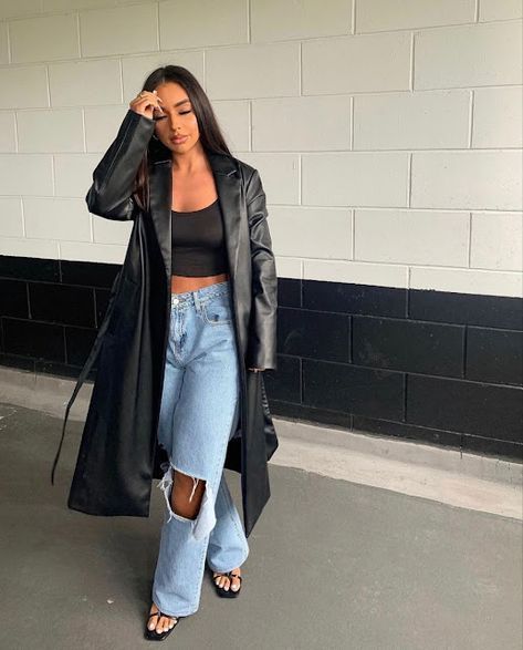 Leather Coat Outfit, Black Leather Jacket Outfit, Mantel Outfit, Neue Outfits, Leather Jacket Outfits, Looks Black, Looks Street Style, Fall Fits, Mode Inspo