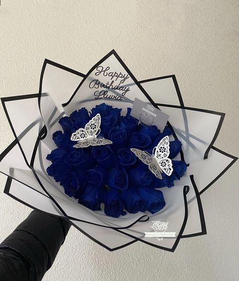 Blue Ribbon Bouquet, Ramo Buchon For Guys, Blue Roses Bouquet Gift, Blue Roses Bouquet, Red Rose Bouquet Wedding, Satin Flowers Diy, Ribbon Rose Bouquets, Roses Bouquet Gift, Ribbon Flowers Bouquet