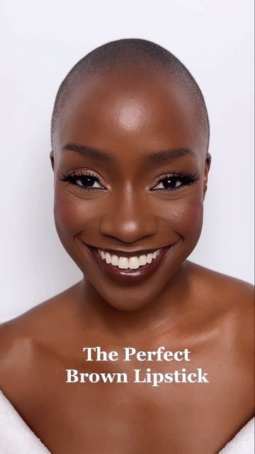 The Whitney Madueke on Instagram: "The perfect brown lipstick : @juviasplace Sheba lipstick & @maccosmeticsusa lip glass & a bit of black liner 🤗🍸 #TheWhitneySmile" Whitney Madueke, Victoria Monet, Brown Lipstick, Female Face, Black Liner, Face Reference, Black Is Beautiful, Woman Face, Beauty Tips