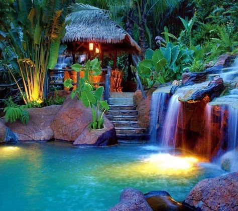 What a Beautiful & Exotic place Costa Rica Resorts, Arenal Volcano, Costa Rica Vacation, Volcano National Park, Dream Pools, Spring Resort, Cool Pools, Dream Destinations, Vacation Destinations