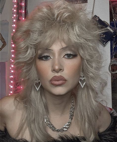 80s Glam Rock Makeup, Glam Rock Hairstyles, 80s Rock Hair, Glam Rock Makeup, 80s Hair And Makeup, 80s Haircuts, 80s Makeup Looks, Man Who Sold The World, 80s Hair Metal