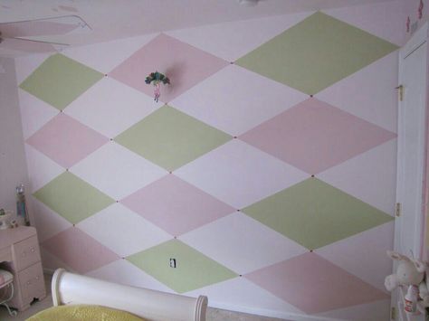 Argyle wall with jewels at points Argyle Wall, Diy Girls Bedroom, Diy For Girls, Girls Bedroom, Bedroom, Wall