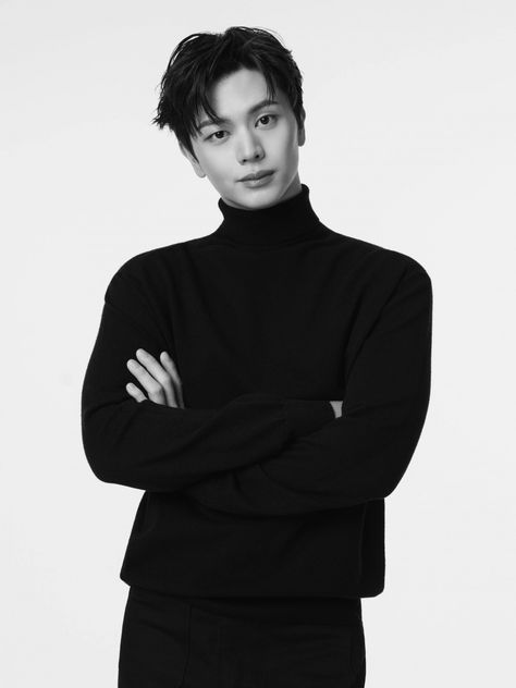 BTOB's Yook Sung Jae unveils new profile photos with his new agency IWill Media Yook Sung Jae, Kim Ji Hoon, Btob Sungjae, Sung Jae, Sungjae Btob, New Profile, May I Help You, Korean Drama List, Yook Sungjae