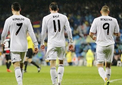 Trio Football Players, Real Madrid Iconic Moments, Bbc Real Madrid, Trio Bbc, Ronaldo Bale, Ronaldo Haircut, Bbc Football, Dele Alli, Inspirational Sports Quotes