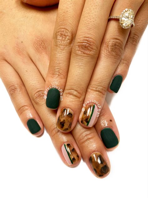 Tortoise Shell Nails, Shell Nails, Gel Nail Art Designs, Lasagna Soup, Nails Now, Cute Gel Nails, Nails 2020, Minimalist Nails, Unique Nails