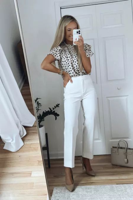 Casual Work Party Outfit Summer, Business Casual Outfits Florida, Work Outfits Women Blouse, Work Attire Women Summer, Women’s Work Style, Vegas Business Casual, Buissnes Professional Outfits, Summer Business Casual Outfits Dresses, Womens Work Outfits Summer