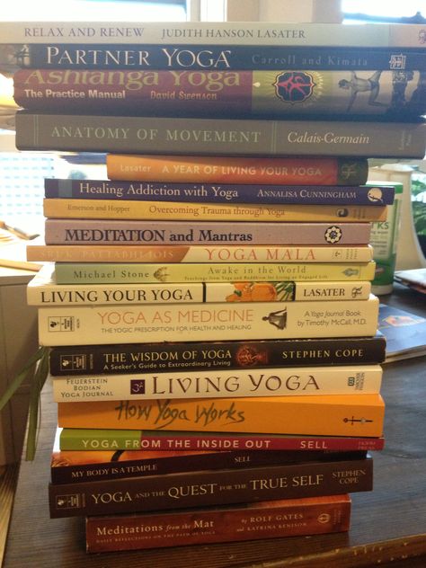 Books On Ayurveda, Yoga Books Reading Lists, Mindful Books, Books On Buddhism, Yoga Retreat Ideas, Best Spiritual Books, Yoga Teacher Resources, Namaste Om, Meditation Books