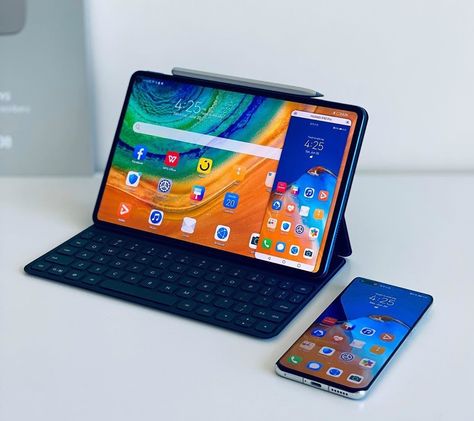 Huawei is changing the way you interact with your tablet with the world’s first multiscreen collaboration linking your Huawei smartphone with your tablet to do more. MatePad Pro might actually come closer than the iPad to bridging the gap between tablet and computer in some regards. Read more in PCMAG http://tiny.cc/18vmsz  #huaweimatepadpro #huaweimatepadpro5g #fastprocessor 📷emkwan Huawei Tablet, Lens Flare Effect, Come Closer, Lens Flare, The Gap, Do More, The Way, Ipad, Smartphone