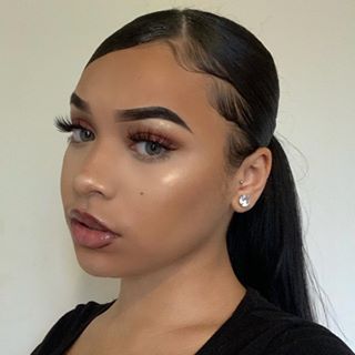 Hair Styles With Edges Latina, Baddie Hairstyles Latina Straight, Slick Ponytail, Highlights Curly Hair, Cute Hairstyles For School, Birthday Hair, Work Hairstyles, Slick Hairstyles, Sleek Ponytail