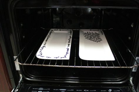 Customize your plates with baked sharpie – DIY Sharpie On Plates Diy, Baking Dish Recipes, Cheese Board Diy, Sharpie Plates, Veggie Spaghetti, Sharpie Projects, Goat Cheese Appetizer, Diy Cheese, Roast Fish