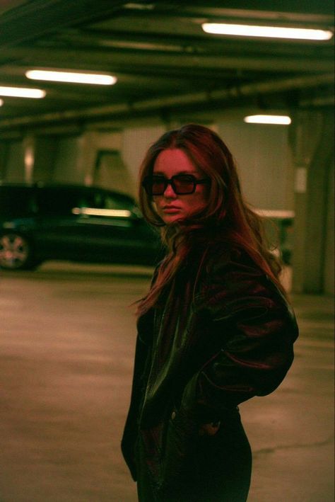 Leather Jacket Outfit Photoshoot, Black Leather Jacket Photoshoot, Sunglasses Styling, Leather Jacket Aesthetic, Leather Jacket Photoshoot, 80s Photography, Photoshoot Street, Black Jacket Outfit, Neon Photoshoot