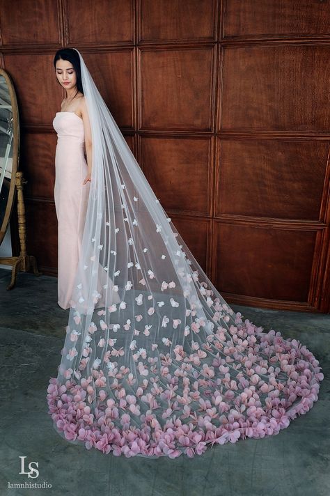 LS76/ Pink Ombre Veil/1 Tier Veil/chapel Veil / Custom Veil - Etsy New Zealand Ombre Veil, Colored Veil, 2023 Weddings, Floral Wedding Veils, Custom Veil, Ivory Bridal Veil, Tulle Wedding Veil, Bridal Hair Veil, Floral Veil