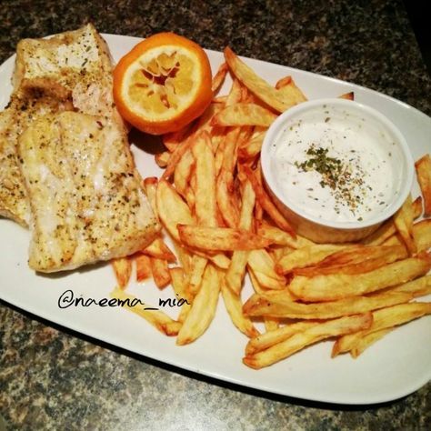 Grilled Kingklip And Fries Grilled Kingklip Recipes, Kingklip Recipes, White Fish Recipes Healthy, Recipes African, Citrus Fish, White Fish Recipes, Food Seafood, African Recipes, Fish Recipes Healthy