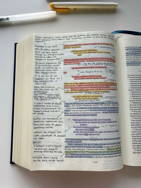 Ways To Organize Your Bible, Matthew 19 Bible Journaling, Bible Notes Ideas In Bible, Mathew Bible Notes, Book Of Matthew Bible Study Notes, Annotated Bible Aesthetic, Kjv Bible Study, Bible Notes In Bible, Annotated Bible