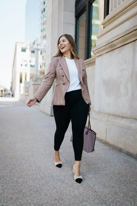 Classy Fall Outfits, Plus Size Fall Outfit, Look Plus Size, Professional Outfits Women, Business Casual Outfits For Women, Office Outfits Women, Business Casual Outfits For Work, Elegante Casual, Business Casual Dresses