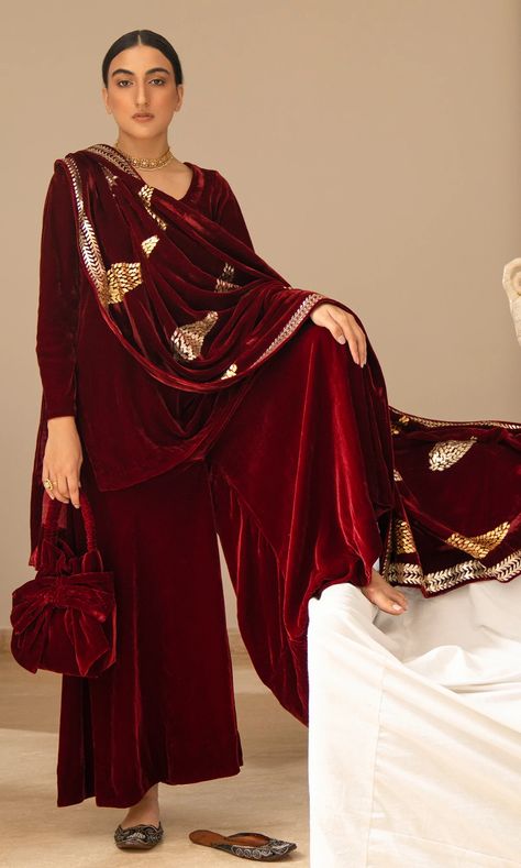 Bareen foils- Red Short velvet kurta with sharara and shawl - Set of 3 – Ridhi Suri Velvet Sharara, Kurta With Sharara, Velvet Kurta, Sharara Pants, Short Kurta, Velvet Shorts, Red Shorts, Silk Velvet, Red Fabric