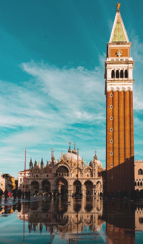 24 Best Things To Do In Venice - Vanilla Papers Piazza San Marco Venice, Urban Collage, San Marco Venice, Southwest Region, Scenic Travel, Best Pubs, Floating City, European Architecture, Venice Travel