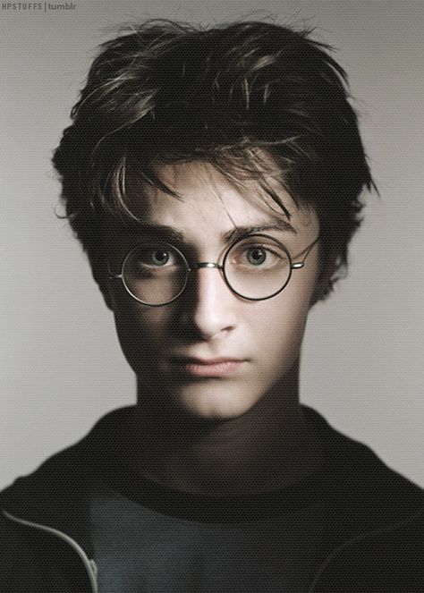 Harry Potter Portraits, Michael Angarano, Citate Harry Potter, Harry Potter Movie, Daniel Radcliffe Harry Potter, Always Harry Potter, Harry Potter Icons, Buku Harry Potter, Foto Transfer