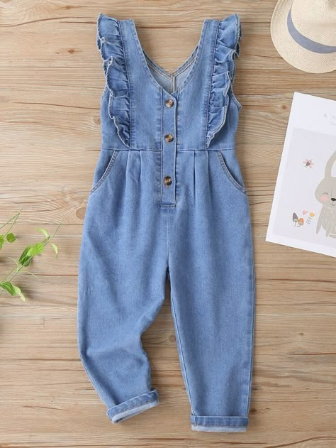 Kids Denim Dress, Girls Overalls, Kids Dress Wear, Baby Dress Design, Baby Dress Patterns, Baby Garments, Girl Dress Patterns, Kids Denim, Girls Denim