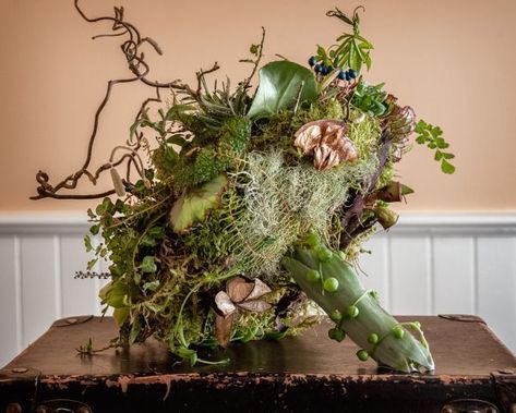 woodland bouquet 4, Art of Weddings, Françoise Weeks Middle Earth Wedding, Woodland Wedding Bouquet, Lotr Wedding, Woodland Wedding Inspiration, Green Wedding Flowers, Bouquet Holder, Rustic Bouquet, Enchanted Wedding, Fairy Wedding