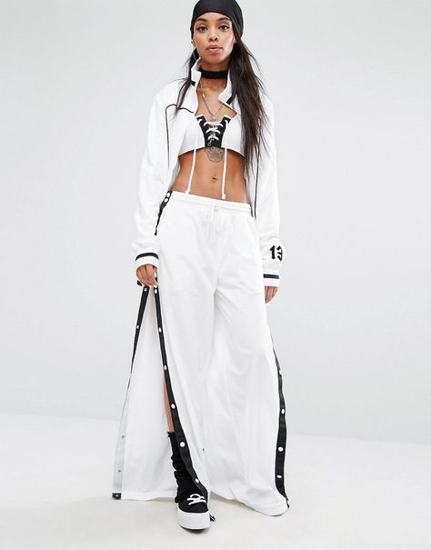 Fenty X Puma By Rihanna Track Pants With Side Poppers Loose Pants Style, Puma X Fenty, Side Stripe Trousers, Wide Leg Pants Women, Flattering Pants, Fenty X Puma, Womens Wide Leg Pants, Casual Wide Leg Pants, Street Style Chic