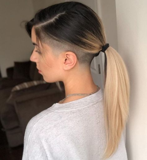 Edgy Undercut Long Hair Faded Undercut Women Long Hair, Long Hair Shaved Underneath, Long Hair With Shaved Side, Hidden Undercut Long Hair, Undercut Hairstyles Women Long Hair, Undercut With Long Hair, Feminine Undercut Long Hair, Feminine Undercut, Female Undercut Long Hair