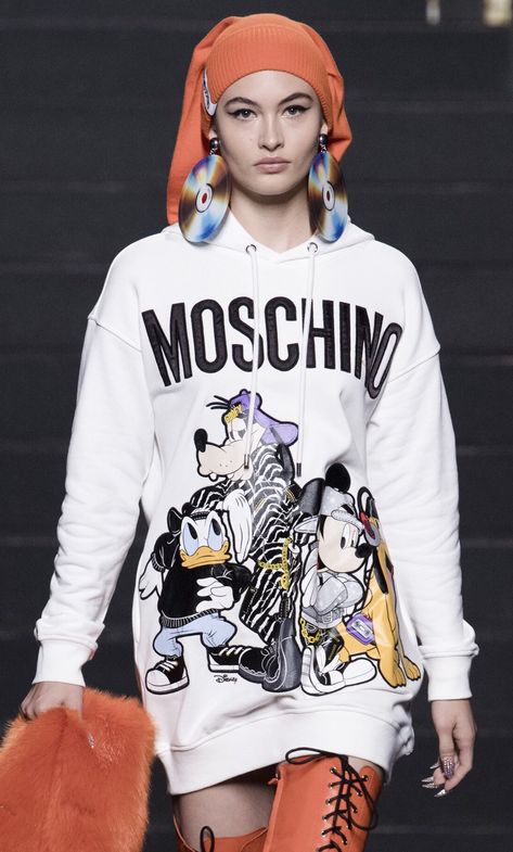 Print Techniques, Gallery Wall Nursery, Grace Elizabeth, Jeremy Scott, Pinterest Closet, Fall 2018, Women Clothing Boutique, Clothing Boutique, Moschino