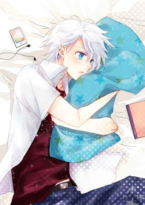 Anime boy hugging pillow. Don't know his name so I'm gonna just cal him Shiro. Toushirou Hitsugaya, Photo Manga, Hugging Pillow, Honey Works, Sweet Pictures, Kawaii Boy, Anime Bleach, Art Manga, Manga Boy