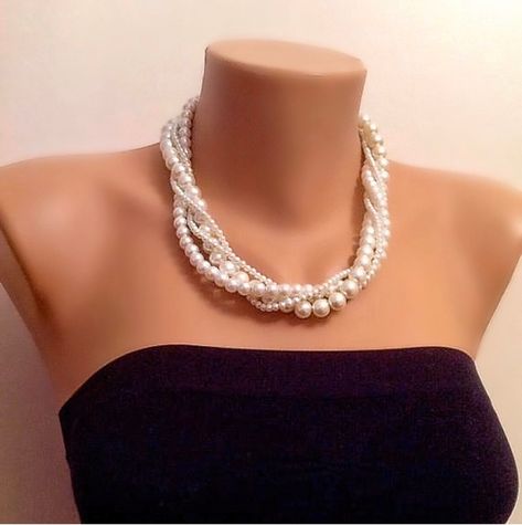 Bridesmaid Necklaces, Twisted Necklace, Ivory Pearl Necklace, Necklaces Wedding, Pearl Bridesmaid Jewelry, Chunky Pearl Necklace, Bridesmaid Necklace Gift, Necklaces Gift, White Bridesmaid