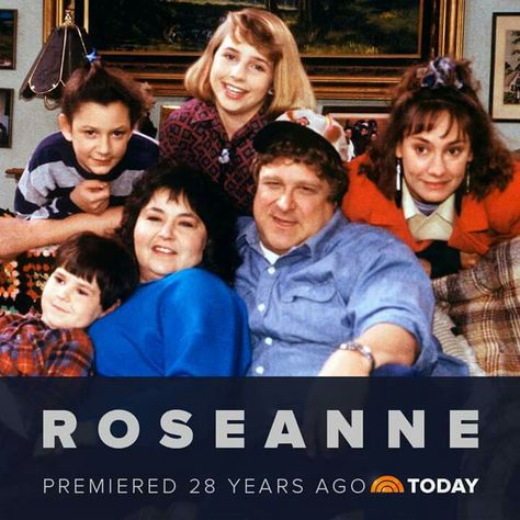 Roseanne Tv Show, Roseanne Show, Happy 25th Anniversary, Sara Gilbert, Roseanne Barr, Johnny Galecki, Fall Tv, Today In History, Old Tv Shows