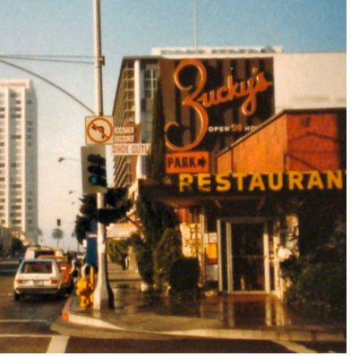 Zucky's Restaurant in Santa Monica Ca History, Los Angeles Hollywood, Muscle Beach, Santa Monica Blvd, Valley Girl, West Los Angeles, San Fernando Valley, Santa Monica Pier, Ocean Park