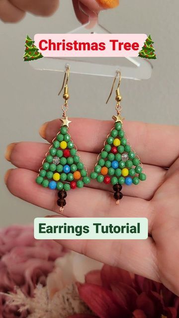 Christmas Jewellery, Earrings Tutorial, Christmas Tree Earrings, Youtube Link, Earring Tutorial, Earring Tree, Jewelry Making Tutorials, Christmas Earrings, Christmas Is Coming