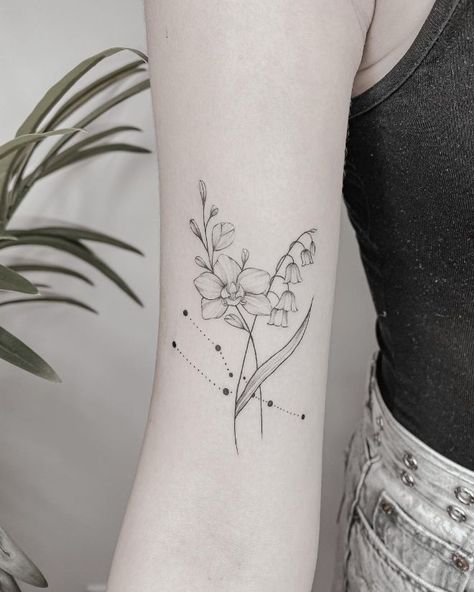 Taurus Flower, Ox Tattoo, Star Constellation Tattoo, Taurus Constellation Tattoo, Taurus Tattoo, Horoscope Tattoos, Taurus Tattoos, Beautiful Flower Tattoos, Birth Flower Tattoos