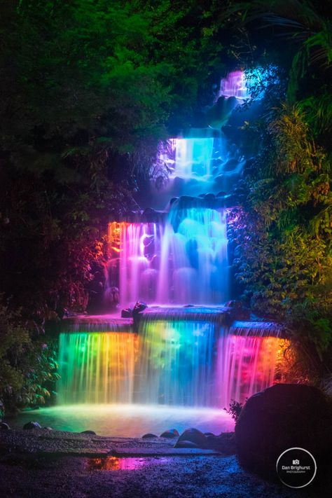 Waterfall Restaurant, Aesthetic Travel Pictures, Glow Garden, Waterfall Lights, Cute Relationship, Neon Jungle, Cascading Waterfall, Goals Couple, Cute Relationship Quotes