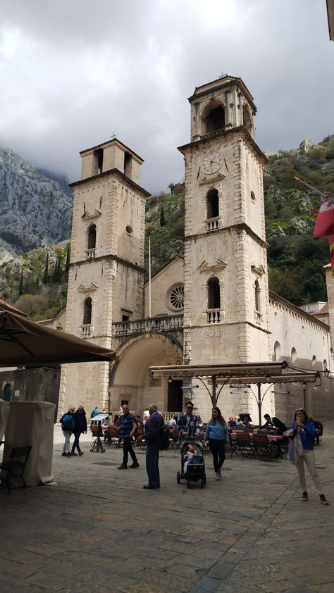 Kotor Montenegro Old Town, Kotor Montenegro Outfit, Kotor Montenegro Aesthetic, Macedonian Architecture, Montenegro Aesthetic, Balkan Summer, Montenegro Kotor, Montenegro Travel, Kotor Montenegro