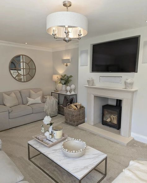 Log Burner Living Room, Cream Living Rooms, Living Room Decor Gray, Beige Living Rooms, Decor Shopping, Living Room Decor Fireplace, Cosy Living Room, Decor Themes, Neutral Living Room