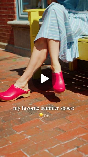 Pink Clogs, Clogs Outfits, Summer Shoes, Clogs, The Original, Instagram Profile, Instagram Photos, Photo And Video, Instagram Photo