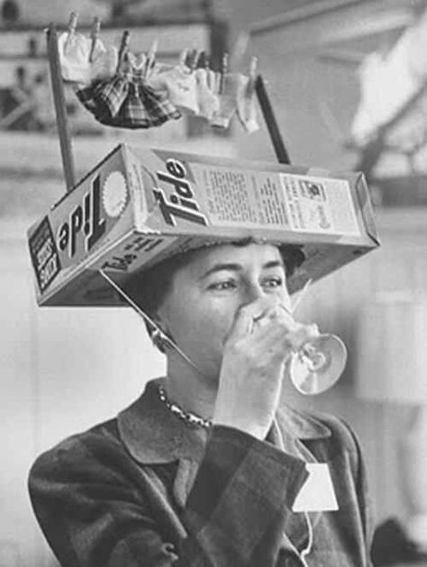 Surreal moments in real life, why!!! Vintage photo , A Tide box hat...complete with a tiny clothes line. Crazy Hat Day, Silly Hats, Tiny Clothes, Hat Day, Crazy Hats, Creative Costumes, Funny Hats, Retro Humor, Art Brut