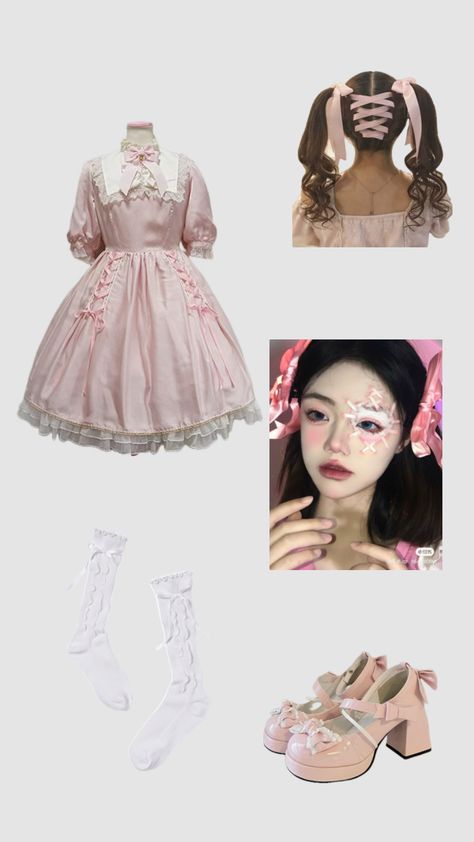 Porcelain doll costume inspo Porcelain Doll Halloween Costume, Porcelain Doll Outfit, Clown Costume Ideas, Porcelain Doll Costume, Crush On Someone, Doll Halloween Costume, Oc Outfits, Clown Costume, Halloween Costumes Makeup