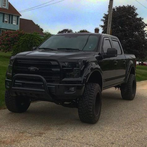 F150 Blacked Out, Ford Black Truck, Blacked Out F150 Lifted Ford, F150 Lifted Black, Ford F Series Trucks, Truck Ford F150, Black Trucks Ford, Ford 150 Trucks, Nice Ford Trucks