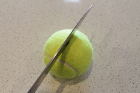 DIY Tennis Ball Placecard Holders Tutorial - Polka Dot Wedding Tennis Ball Centerpieces, Tennis Centerpieces Ideas, Tennis Banquet Ideas, Tennis Centerpieces, Tennis Gifts Diy, Buffet Decor Ideas, Tennis Decorations, Tennis Decor, Tennis Wedding