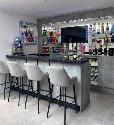 Modern Home Bar Designs Small Spaces, Corner Bar Ideas For Home, Corner Bar Ideas, Small Basement Bar Ideas, Basement Wet Bar Ideas, Modern Home Bar Designs, Bar Countertops, Basement Wet Bar, Corner Bar