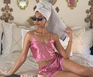 Dorothy Dandridge, Instagram Baddie, Rich Girl Aesthetic, Classy Aesthetic, Pink Girly Things, Feminine Aesthetic, Pink Princess, Rich Girl, Pink Outfit