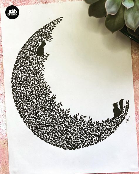 #design #graphic #illustration #zentangle #inkpen #handdrawing #nature #naturedrawing #cats #catdrawing Moon Zentangle Art, Moon Zentangle, Cat Zentangle, Circle Drawings, Fineliner Art, Graph Paper Drawings, Circle Drawing, Art Moon, Zen Doodle Art